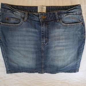 H&M denim mini skirt